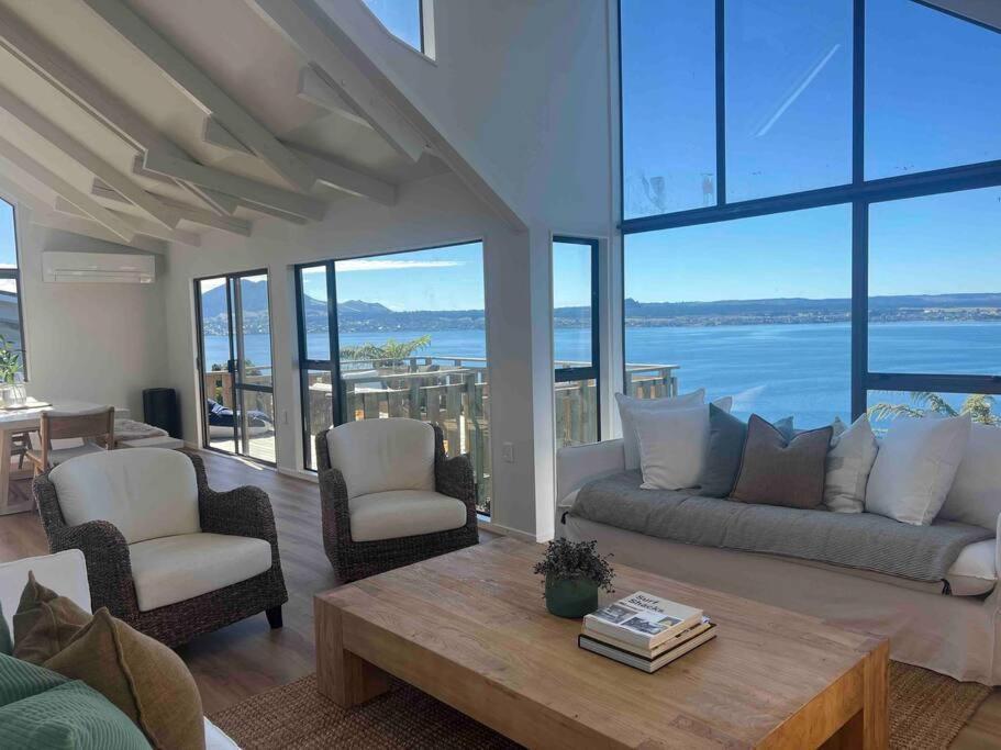 Breathtaking Views Villa Taupo Exterior photo